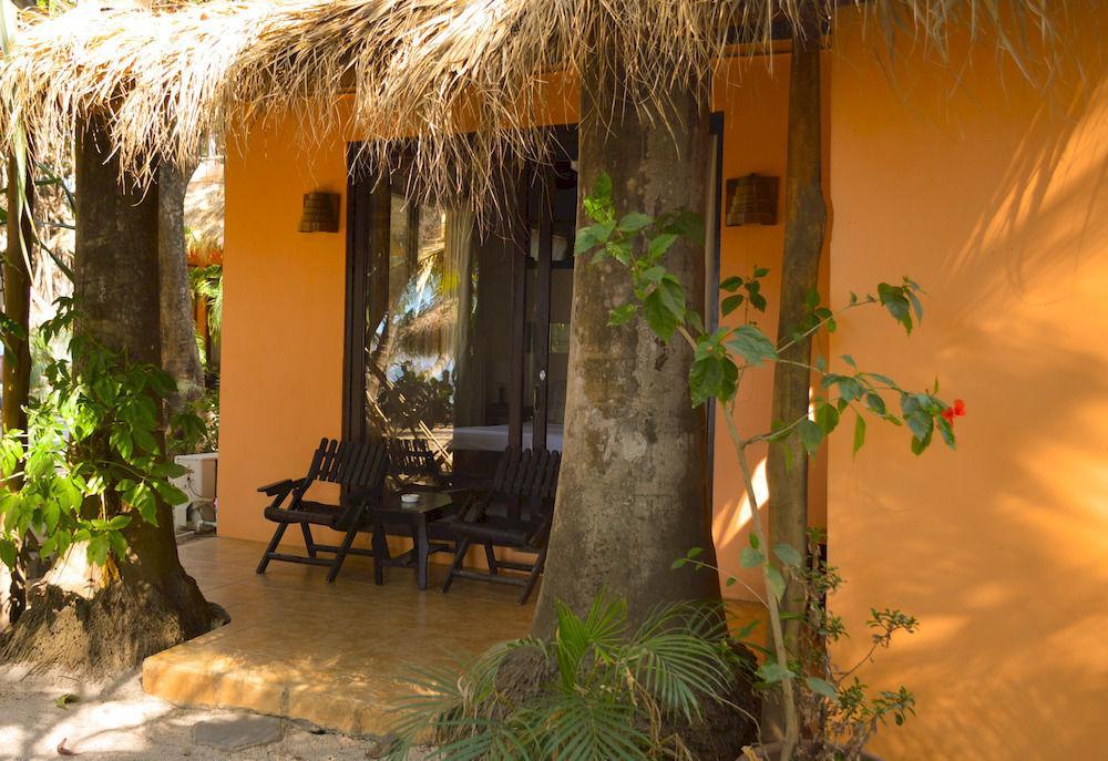 La Palapa Hostal Tamarindo Exterior foto