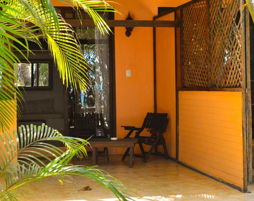 La Palapa Hostal Tamarindo Exterior foto