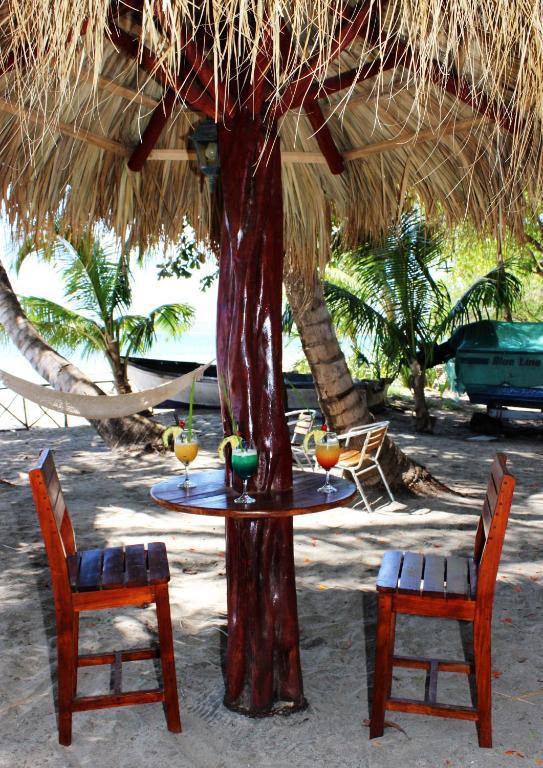 La Palapa Hostal Tamarindo Exterior foto